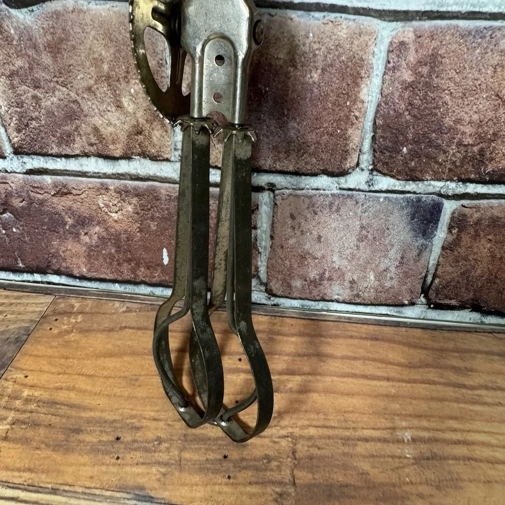 Vintage A&J Ekco  Manual Hand Mixer Wood Handle Stainless Retro Kitchen USA‎